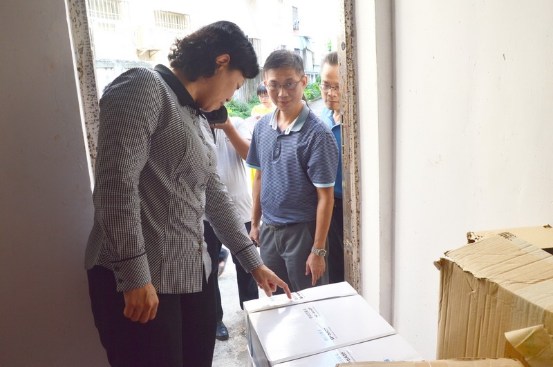 崔青副市长调研检查市疾控中心台风防御工作