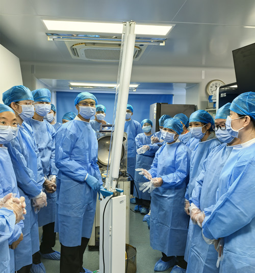 图9 广州海关技术中心专家黄树祥授课“消毒灭菌与废弃物处置”.jpg